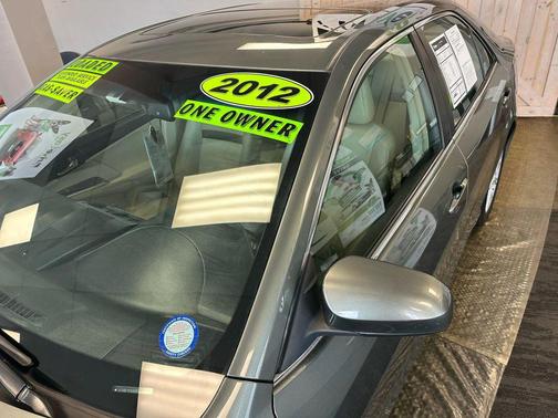 2012 Toyota Camry XLE