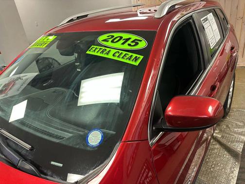 2015 Jeep Cherokee Sport