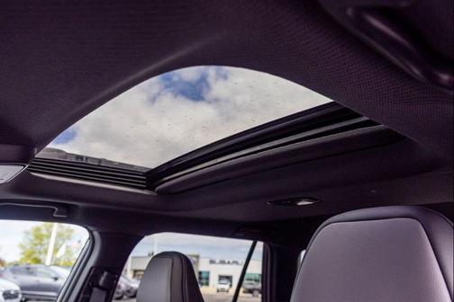 Crystal Black Silica 2026 Subaru Outback Premium