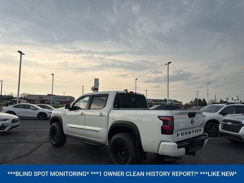Glacier White 2024 Nissan Frontier PRO-4X