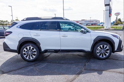 2025 Subaru Outback Touring XT