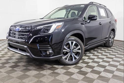 Crystal Black Silica 2024 Subaru Forester Limited