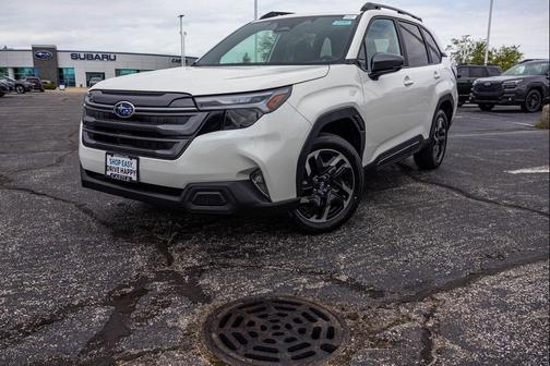 Crystal White Pearl 2026 Subaru Forester Limited