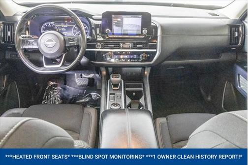 2022 Nissan Pathfinder SV 4WD