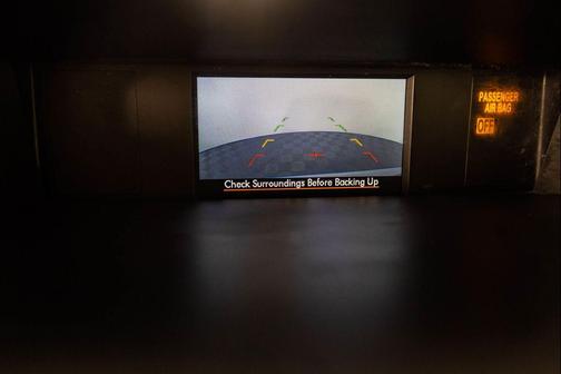 Ice Silver Metallic 2015 Subaru Forester 2.5i