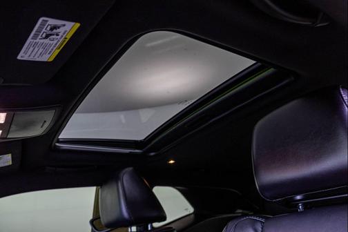 Sublime Pearl Coat 2015 Dodge Challenger R/T Plus
