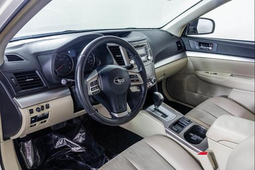 2013 Subaru Legacy Premium