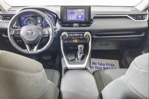 2021 Toyota RAV4 Hybrid XLE