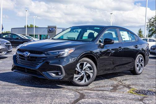 Crystal Black Silica 2025 Subaru Legacy Premium