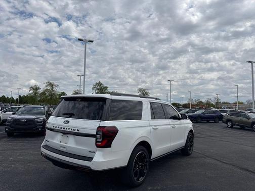 STAR WHITE MET TRI-COAT 2022 Ford Expedition Max Limited