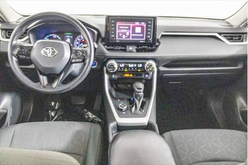 2020 Toyota RAV4 Hybrid XLE