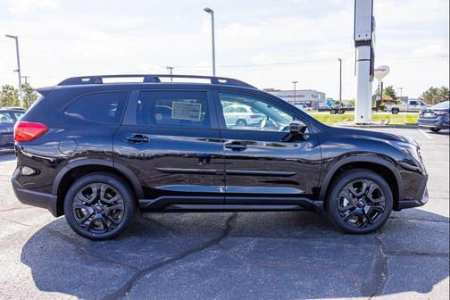 2025 Subaru Ascent Onyx Edition Touring 7-Passenger