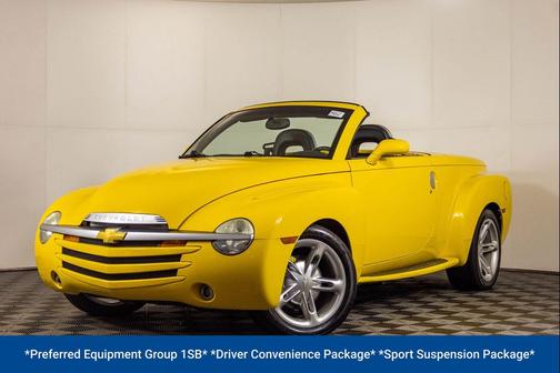 2004 Chevrolet SSR Base