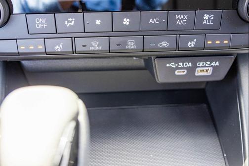 River Rock Pearl 2026 Subaru Outback Premium