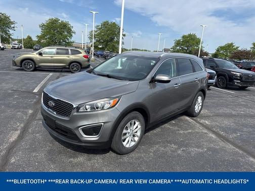 Titanium Silver 2016 Kia Sorento LX