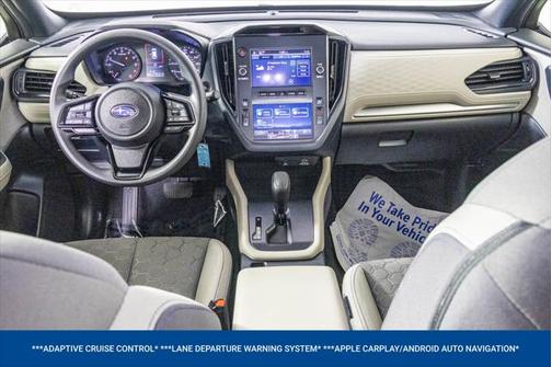 2025 Subaru Forester Base