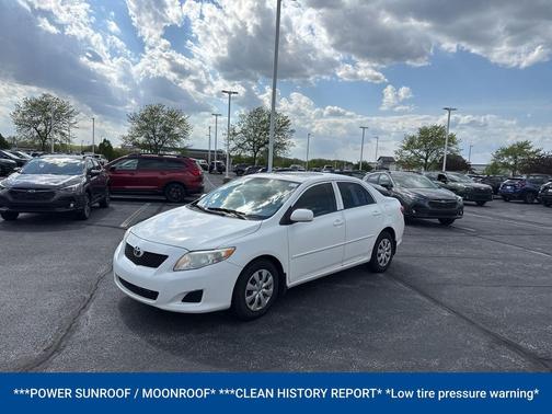 Super White 2009 Toyota Corolla LE