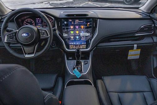 2025 Subaru Outback Touring XT