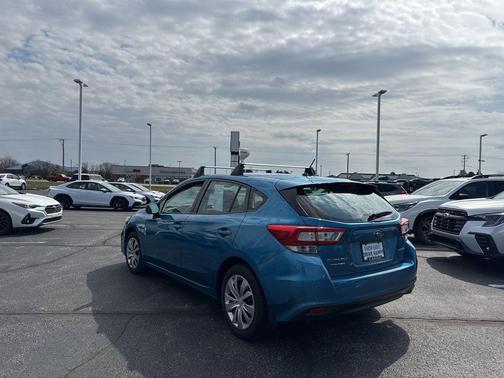 2019 Subaru Impreza 2.0i