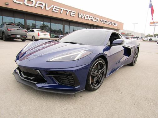 2025 Chevrolet Corvette Stingray w/2LT