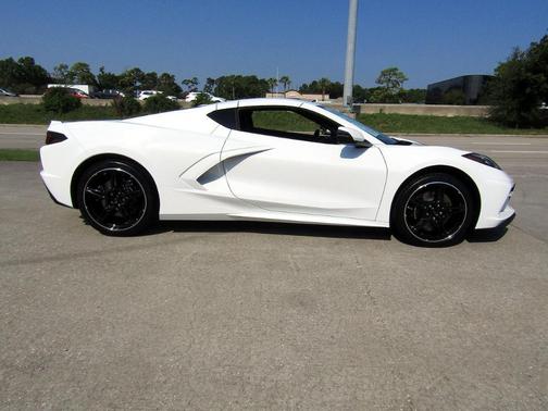 2023 Chevrolet Corvette Stingray w/2LT