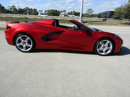 2023 Chevrolet Corvette Stingray w/2LT