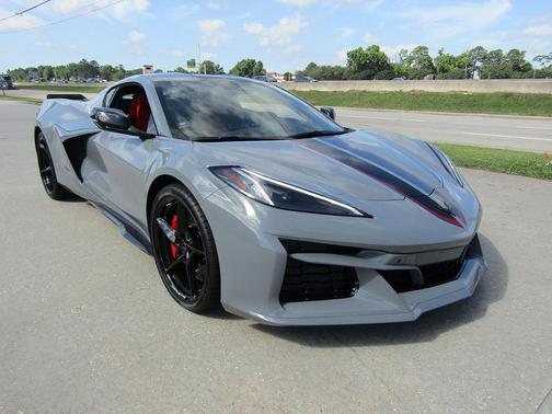 Sea 2025 Chevrolet Corvette E-Ray E-Ray