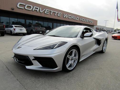 2020 Chevrolet Corvette Stingray w/2LT