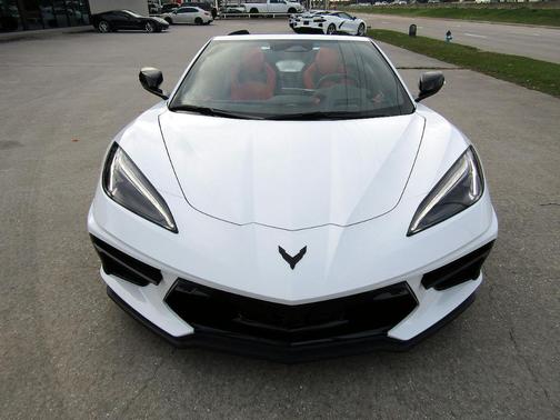 2024 Chevrolet Corvette Stingray w/2LT