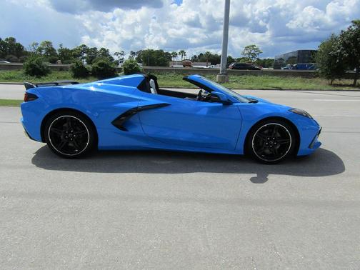 2021 Chevrolet Corvette Stingray w/2LT