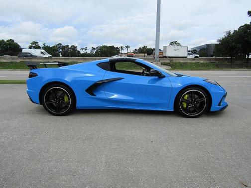 Rapid Blue 2021 Chevrolet Corvette Stingray w/1LT