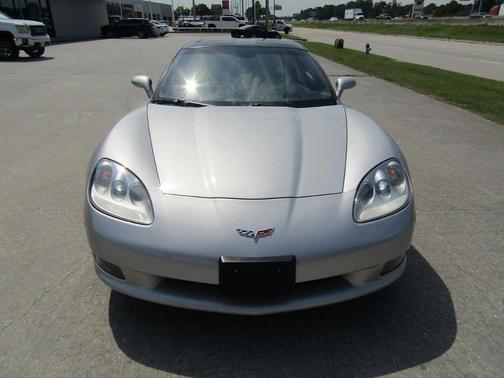 2005 Chevrolet Corvette 