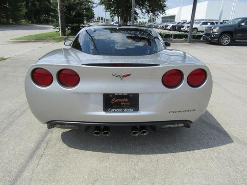 2005 Chevrolet Corvette 