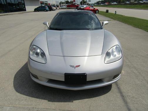2005 Chevrolet Corvette 