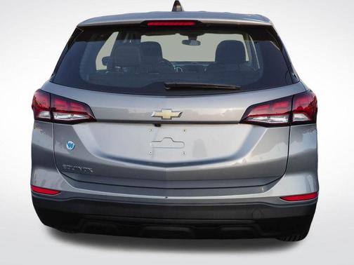 Sterling Gray Metallic 2023 Chevrolet Equinox LS