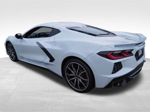 2023 Chevrolet Corvette Stingray w/2LT
