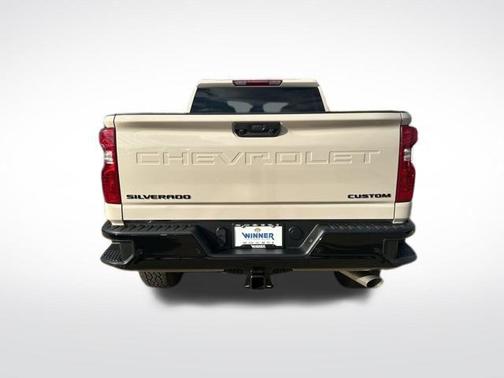 2026 Chevrolet Silverado 2500 Custom