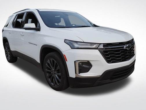 Summit White 2024 Chevrolet Traverse Limited RS
