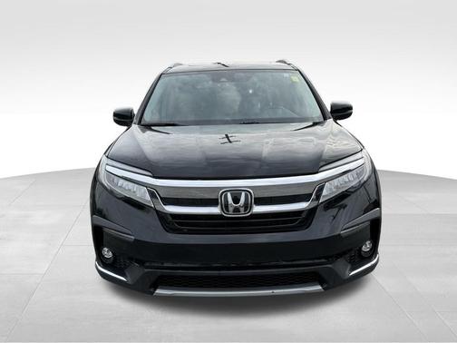 2022 Honda Pilot Touring 7-Passenger