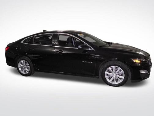 Mosaic Black Metallic 2024 Chevrolet Malibu LT
