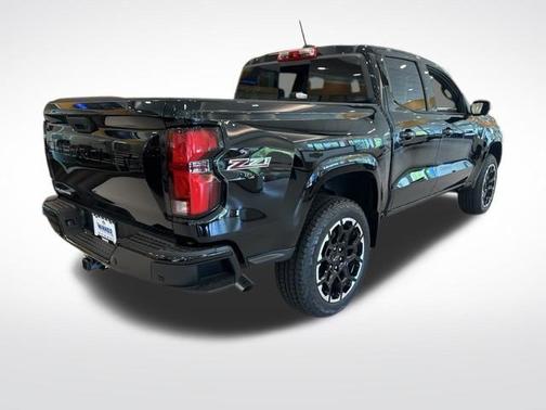 Black 2026 Chevrolet Colorado Z71