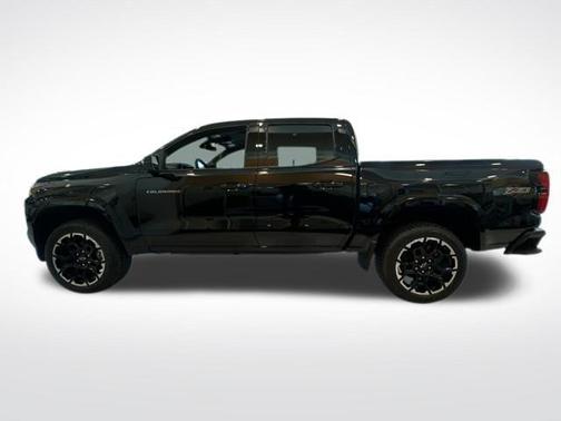 Black 2026 Chevrolet Colorado Z71