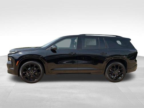 Mosaic Black Metallic 2026 Chevrolet Traverse RS