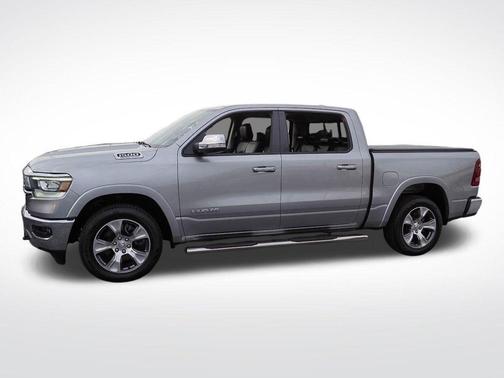 Billet Silver Metallic Clearcoat 2022 RAM 1500 Laramie