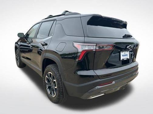Mosaic Black Metallic 2026 Chevrolet Equinox ACTIV