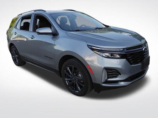 Sterling Gray Metallic 2024 Chevrolet Equinox RS