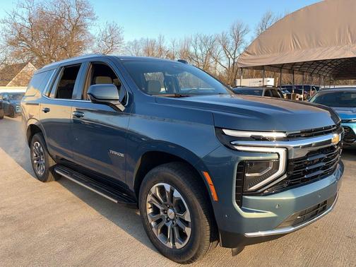 2025 Chevrolet Tahoe LS
