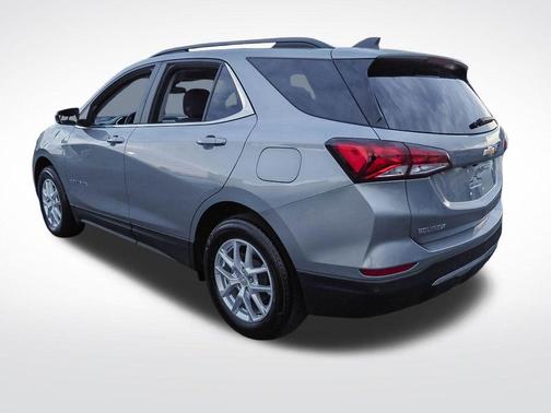 Sterling Gray Metallic 2024 Chevrolet Equinox LT