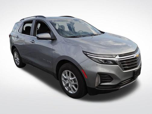 Sterling Gray Metallic 2024 Chevrolet Equinox LT