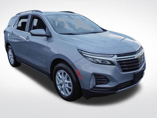 Sterling Gray Metallic 2024 Chevrolet Equinox LT